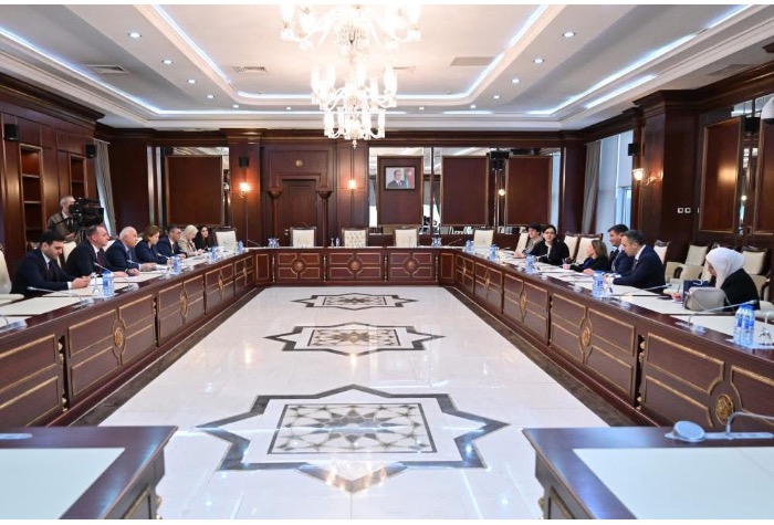 İordaniya senatoru Asia Yaghi Bakıda Milli Məclisin Azərbaycan–İordaniya parlamentlərarası İşçi Qrupu və Elm və Təhsil Komitəsi ilə görüşüb