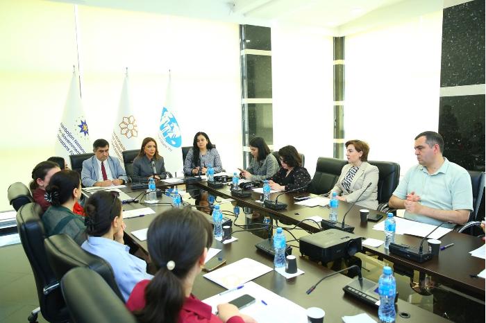 110-dan çox ölkənin aparıcı QHT rəhbərləri, Vətəndaş Cəmiyyəti nümayəndələri Qlobal Cənub QHT Platformasının təsisatı üçün Bakıda toplaşacaqlar. Bununla əlaqədar bu gün brifinq keçirilib