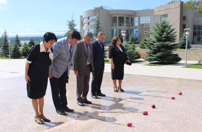 Qusar rayonunda “Qərbi Azərbaycan: tarix, reallıqlar və yeni çağırışlar” mövzusunda elmi-praktik konfrans keçirilib.